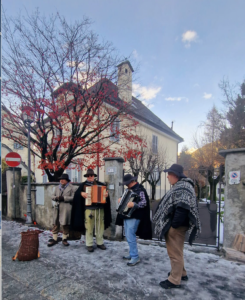 10 zampognari a Stresa